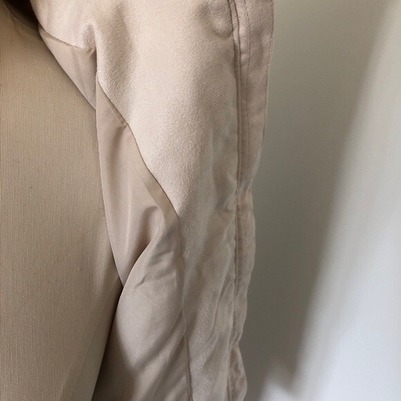 H&M Divided Jacket Womens Medium Cream Sherpa Bomber Faux Fur Teddy Bear New - Picture 13 of 13